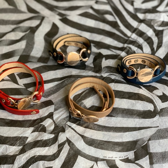 Double wrap leather bracelet ๐ - Picture 7 of 8